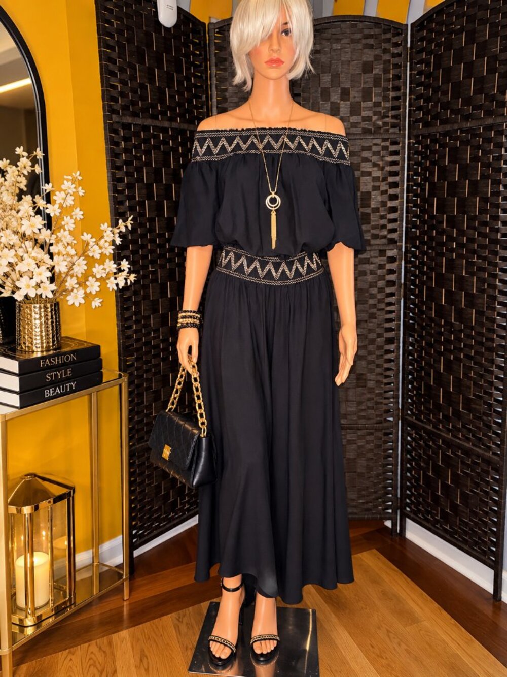 LAMIAR $ 40 WOMEN SUMMER SET - BLACK ONLY